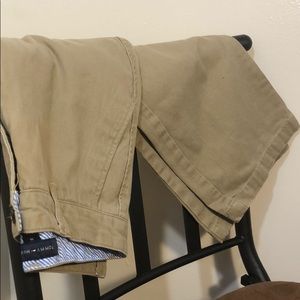 Tommy Hilfiger Khakis 🔥